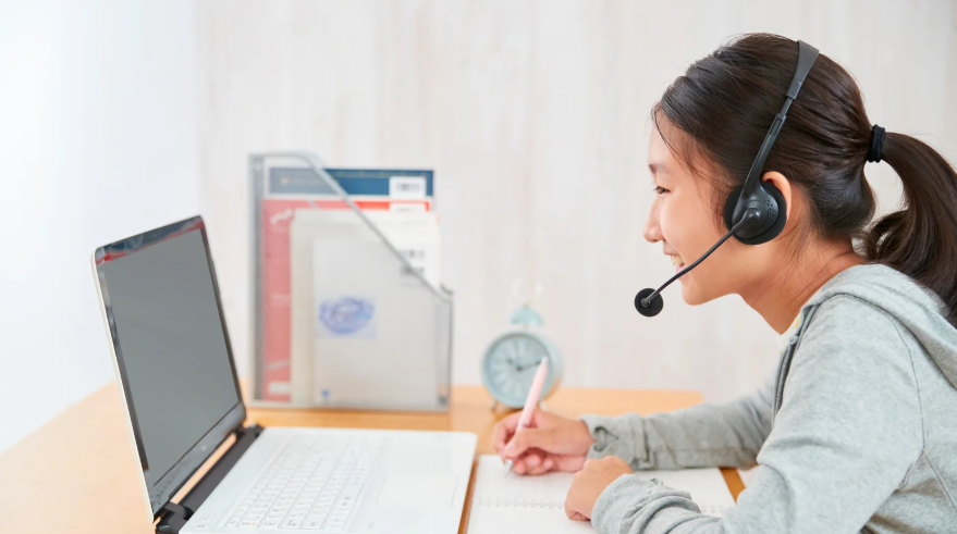 Challenges Faced by CBSE Students Studying Abroad 